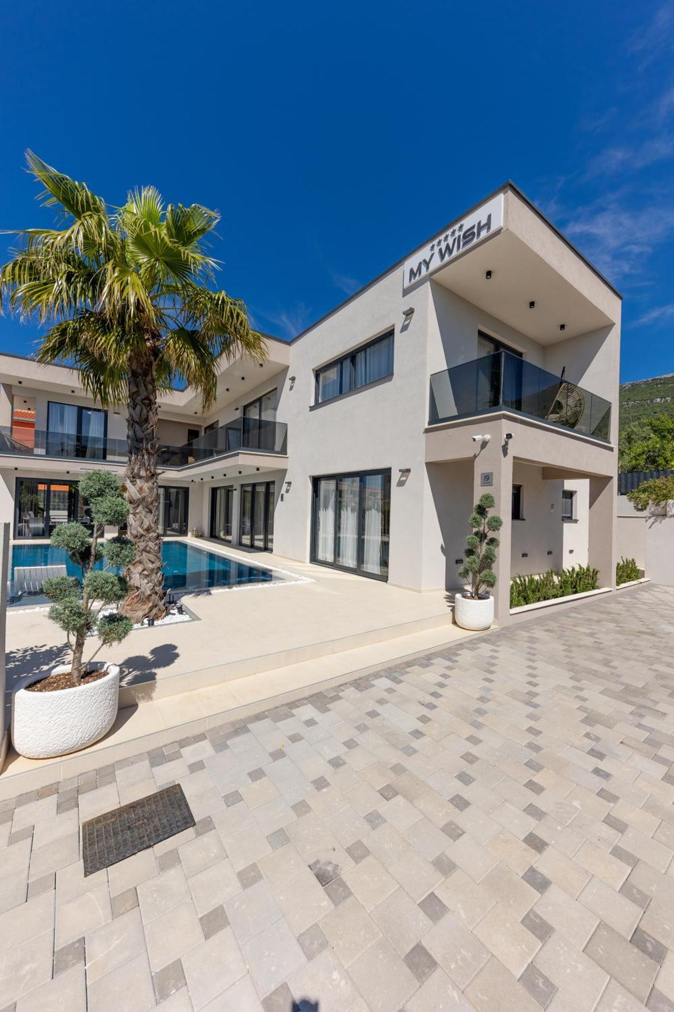 Luxury Villa My Wish With Pool Kaštel Stari 외부 사진