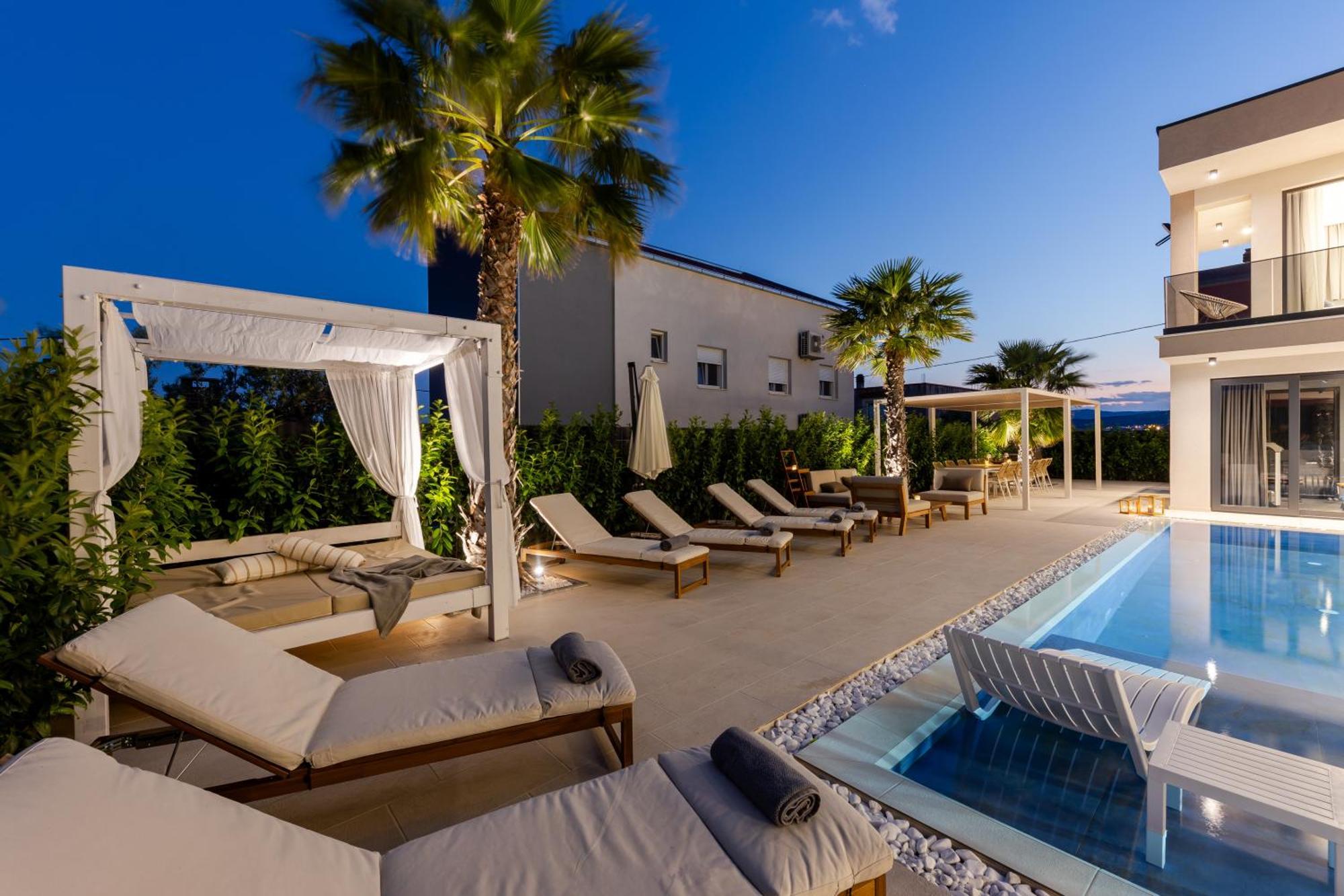 Luxury Villa My Wish With Pool Kaštel Stari 외부 사진