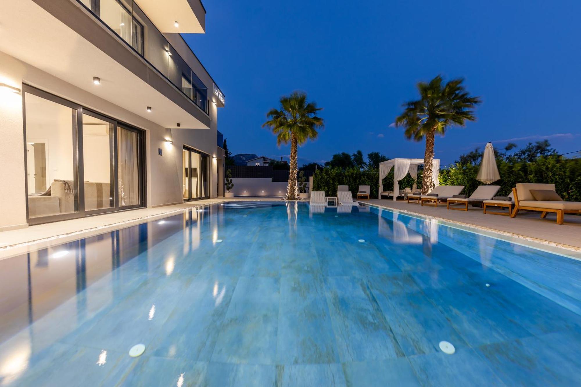 Luxury Villa My Wish With Pool Kaštel Stari 외부 사진